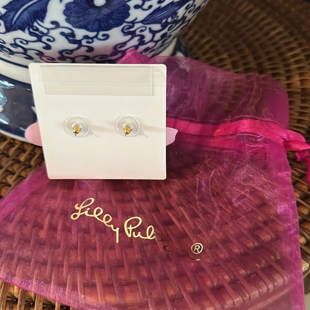 NWT Lilly Pulitzer Pierced Oversized Orchid Earrings in 